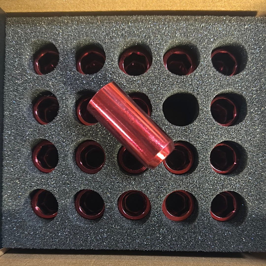 NNR 48MM inner hex lug nuts 12x1.5 Red NNR-LN-IH481215RD