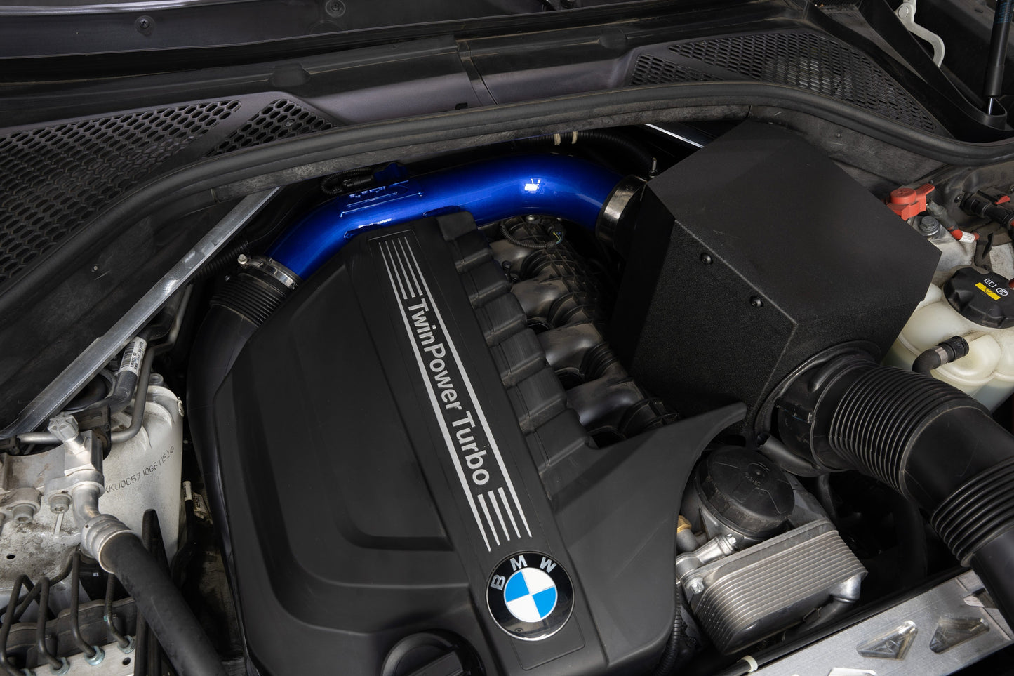 HPS Air Intake Kit BMW 2015-2019 X6 3.0L Turbo N55 F16, 827-699