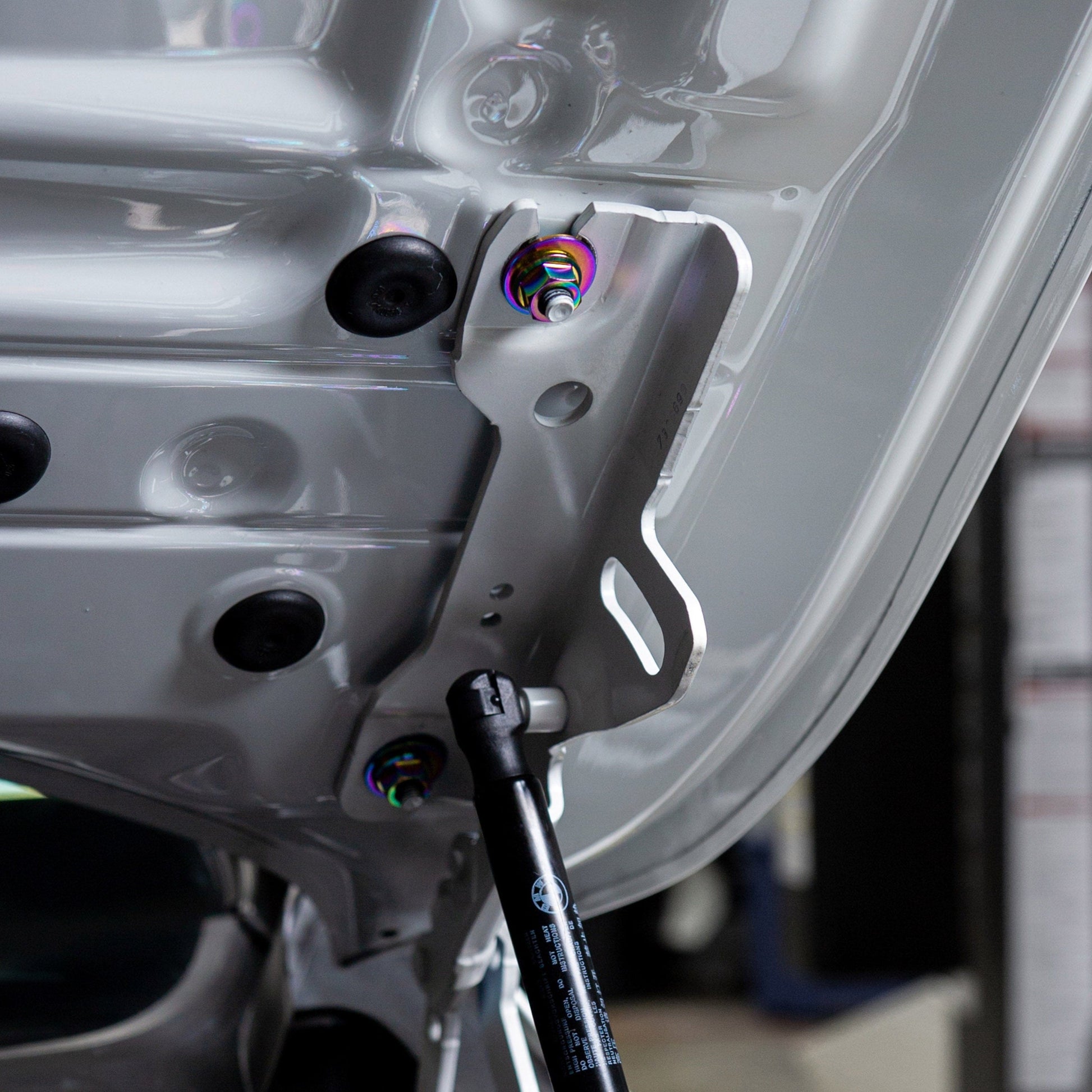 Titanium Hardware Hood Kit - BMW F80 M3/M4 (2014-2020)