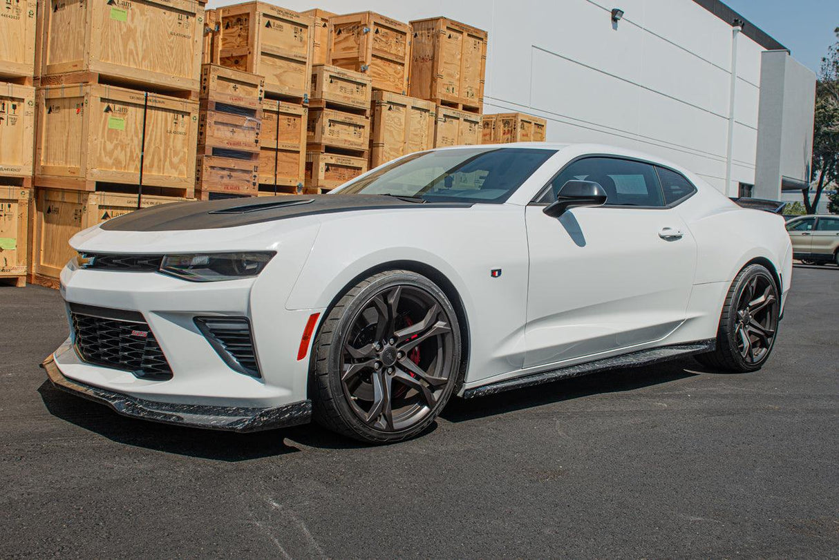 Chevrolet Camaro RS / SS | ZL1 1LE Conversion Front Splitter & Side Skirts