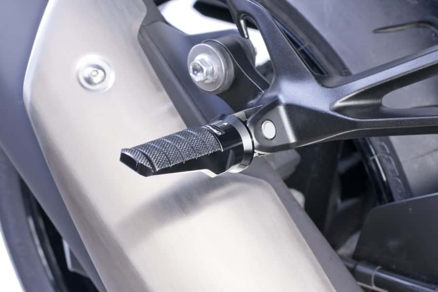 PUIG ADAPTOR RIDER FOOTPEG FOR MOTORCYCLE KTM 1390 SUPER DUKE R EVO 2024