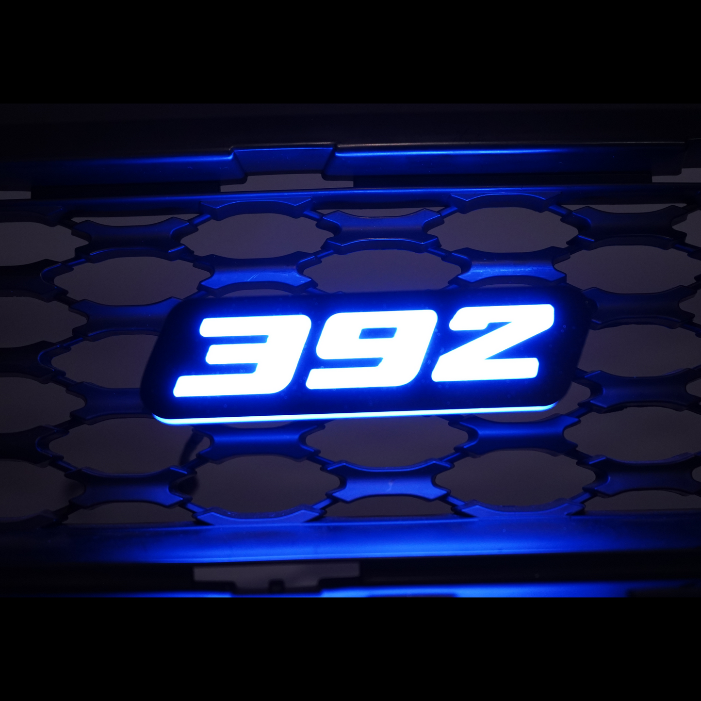 392 LED Badge (Multicolor Flow)