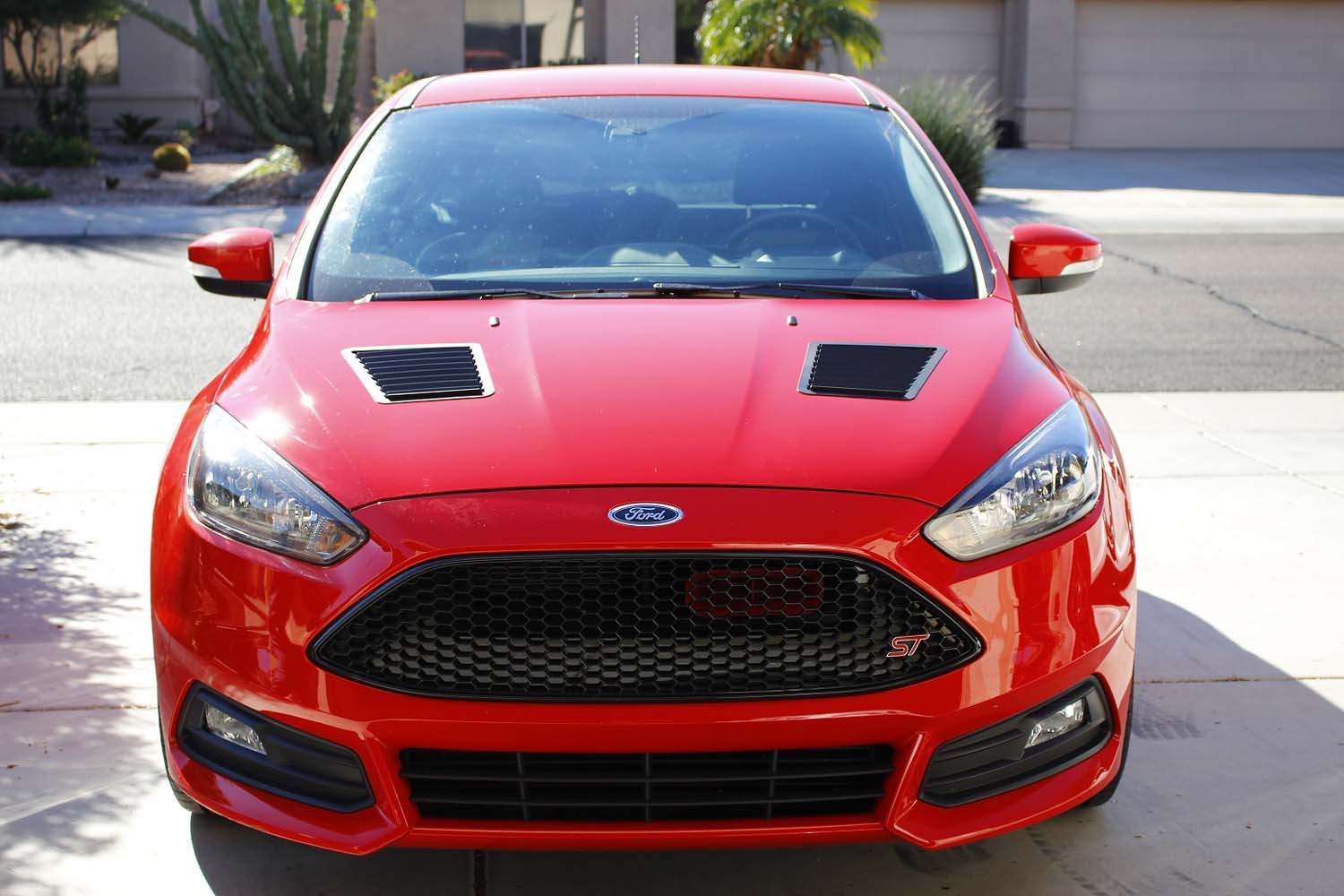 Ford Focus RS/ST Hood Louver Kit -
