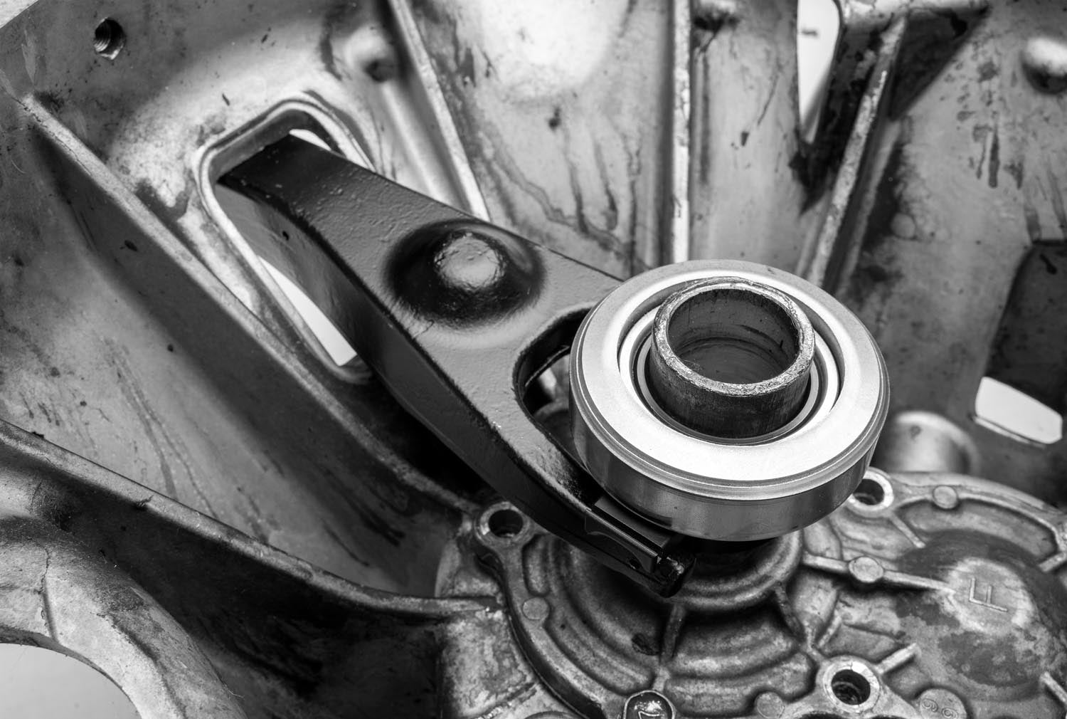 Battle Garage Throw-out Bearing