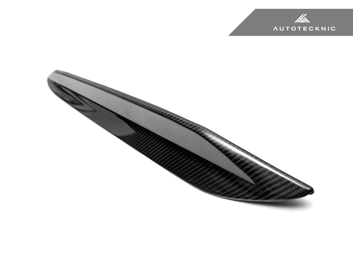 AutoTecknic Dry Carbon Rear Fin Set - F96 X6M | G06 X6