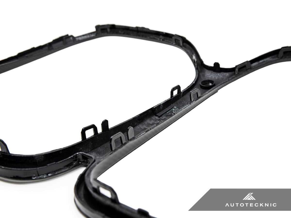 AutoTecknic Replacement Dry Carbon Grille Surround - G22 4-Series Coupe