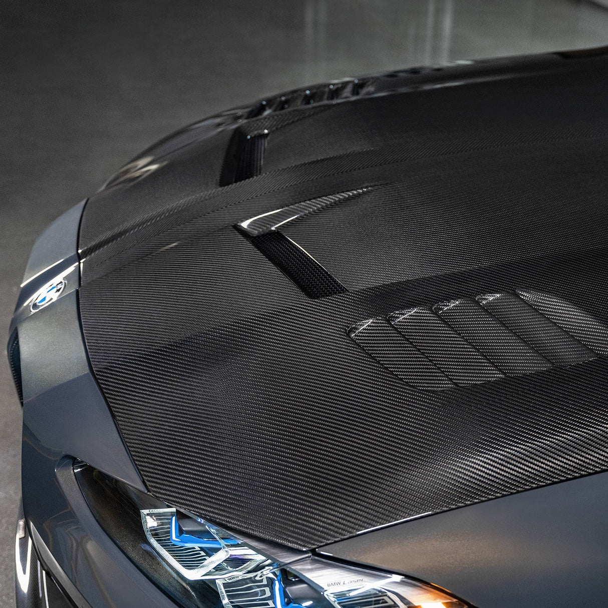 Vorsteiner - GTS-V BMW G8X M3 | M4 Carbon Fiber Aero Bonnet