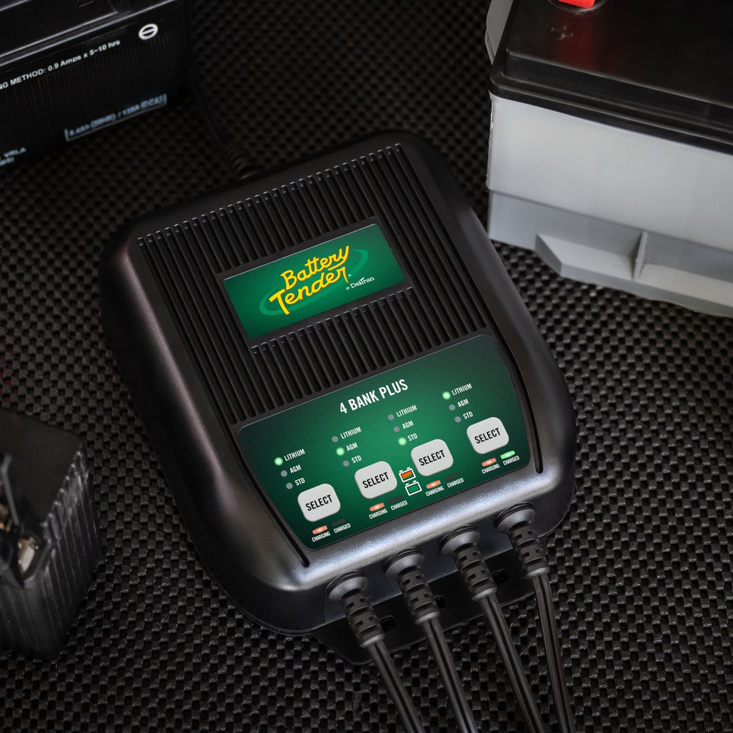 4-Bank, 1.25 AMP 12V Battery Charger