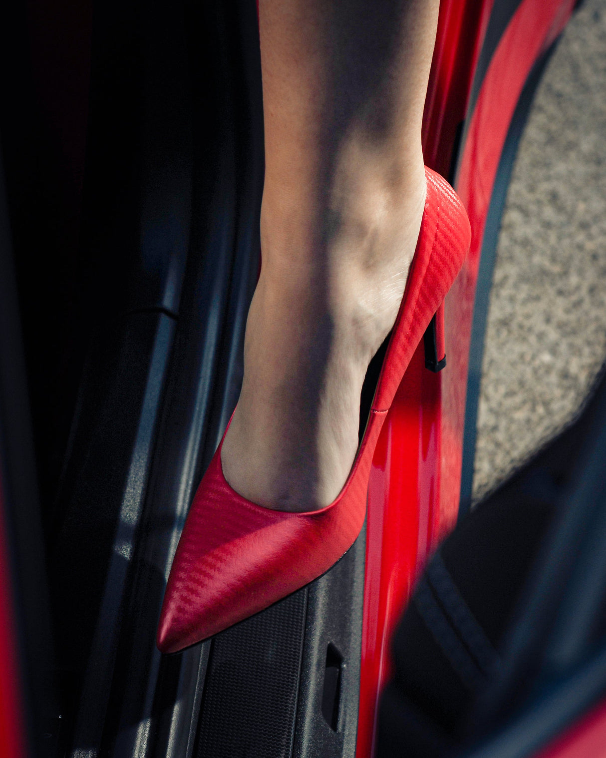 Red Lip Carbon Fiber Heels