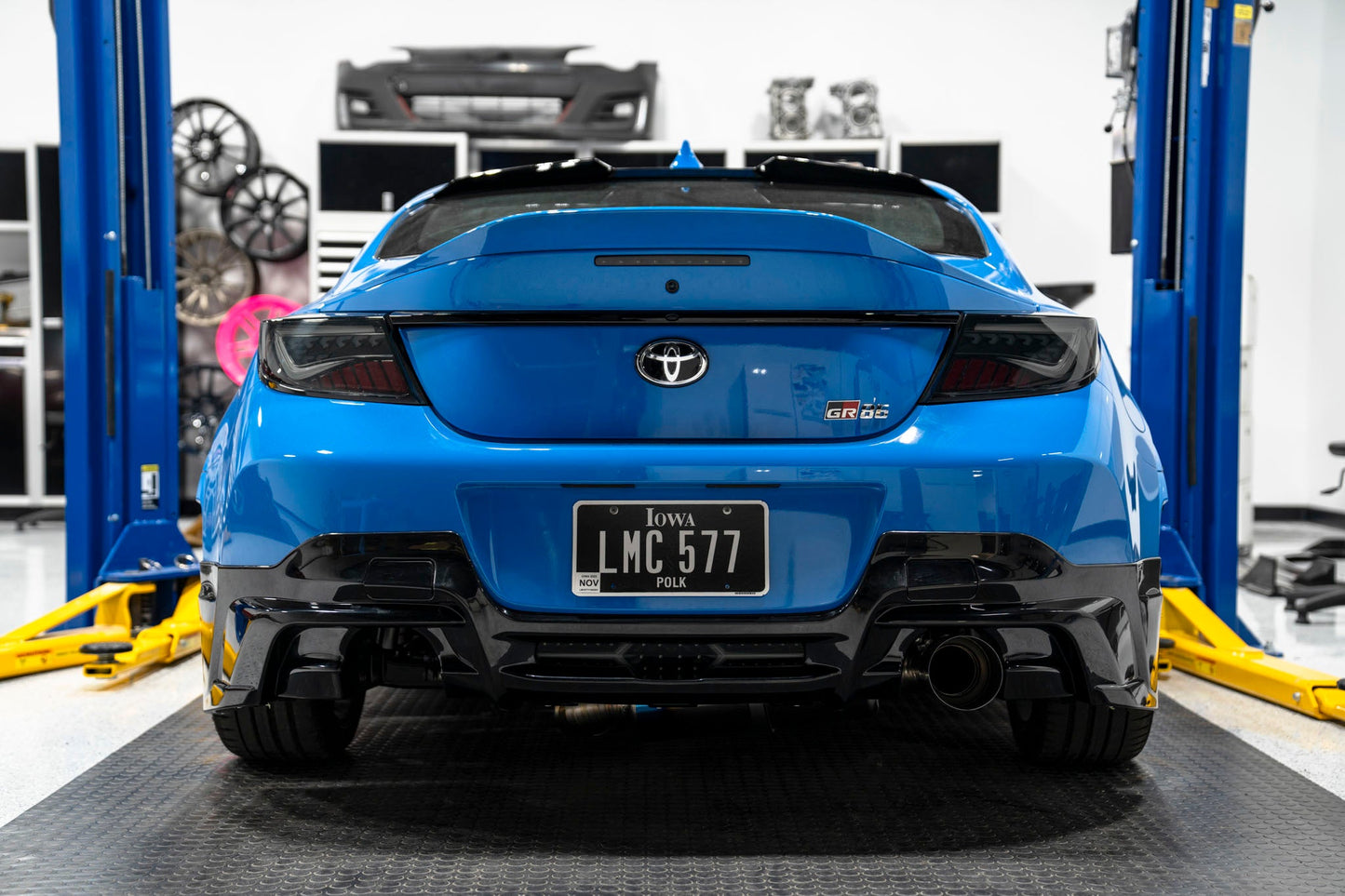 OLM TR Style Rear Bumper Lip (Unpainted) - 2022+ GR86 / BRZ