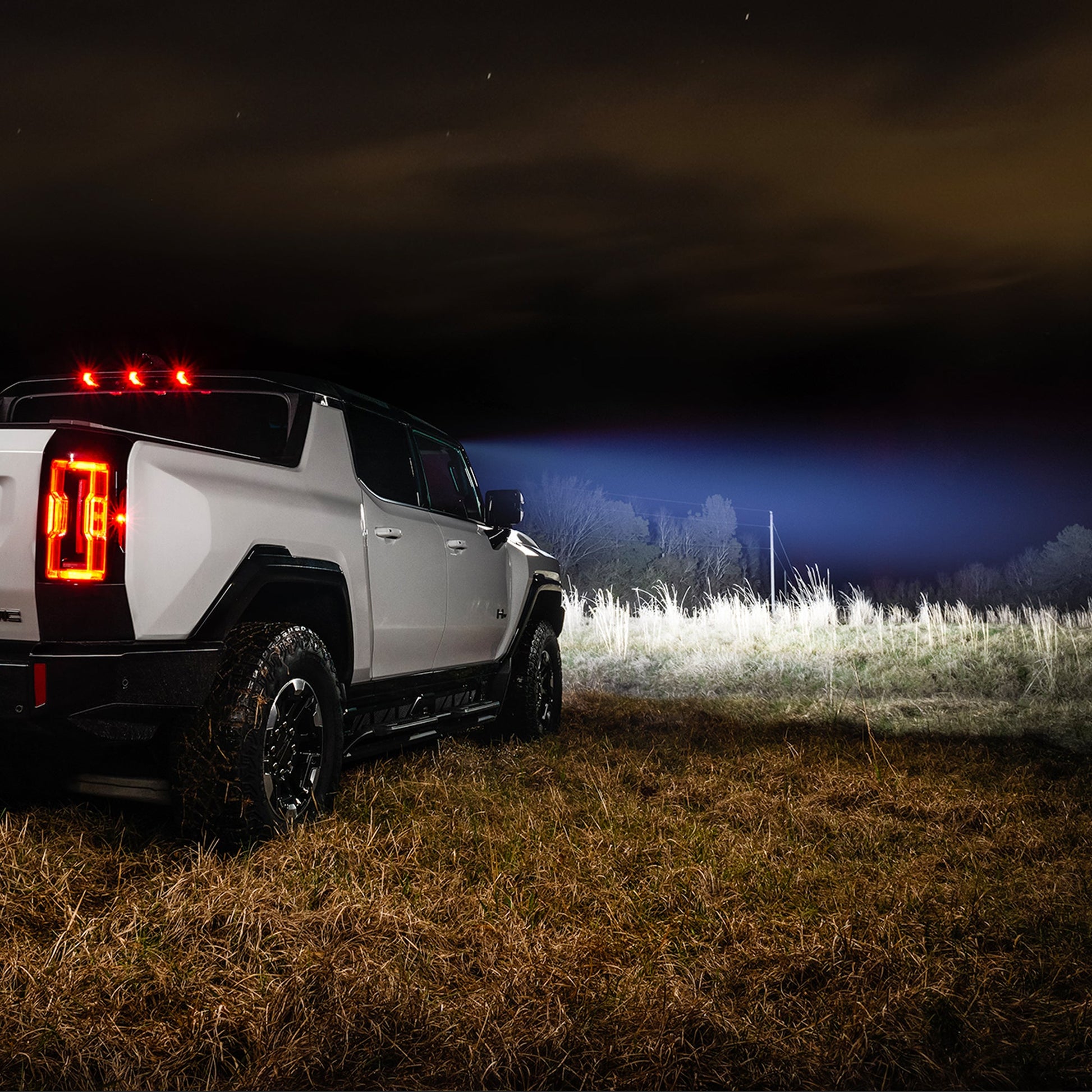 2022-2025 Hummer EV 50" Roof Mount Curved Light Bar w/ Brackets