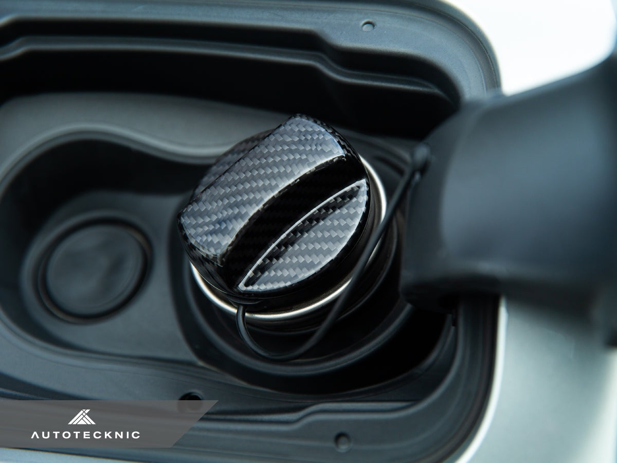 AutoTecknic Dry Carbon Competition Fuel Cap Cover - BMW F30 3-Series