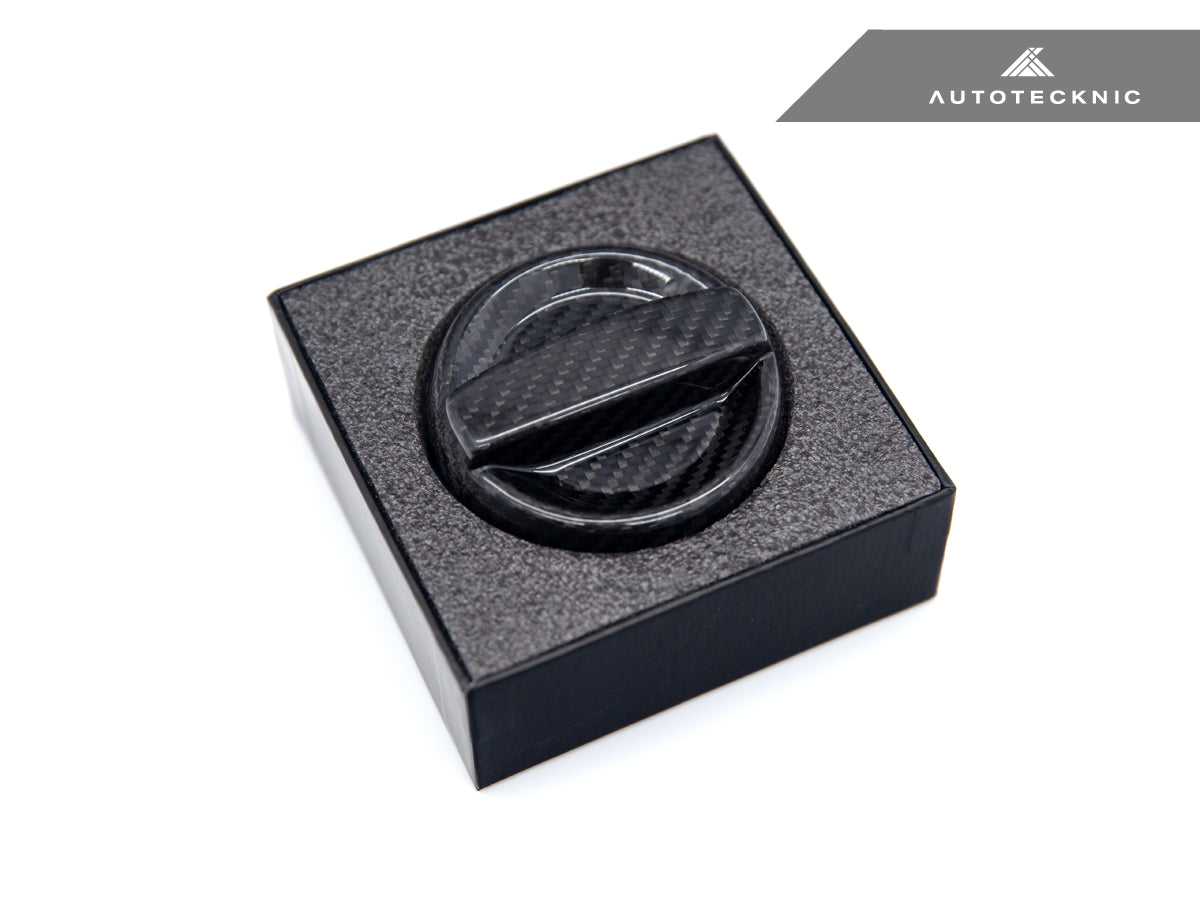 AutoTecknic Dry Carbon Competition Oil Cap Cover - F06/ F12/ F13 6-Series