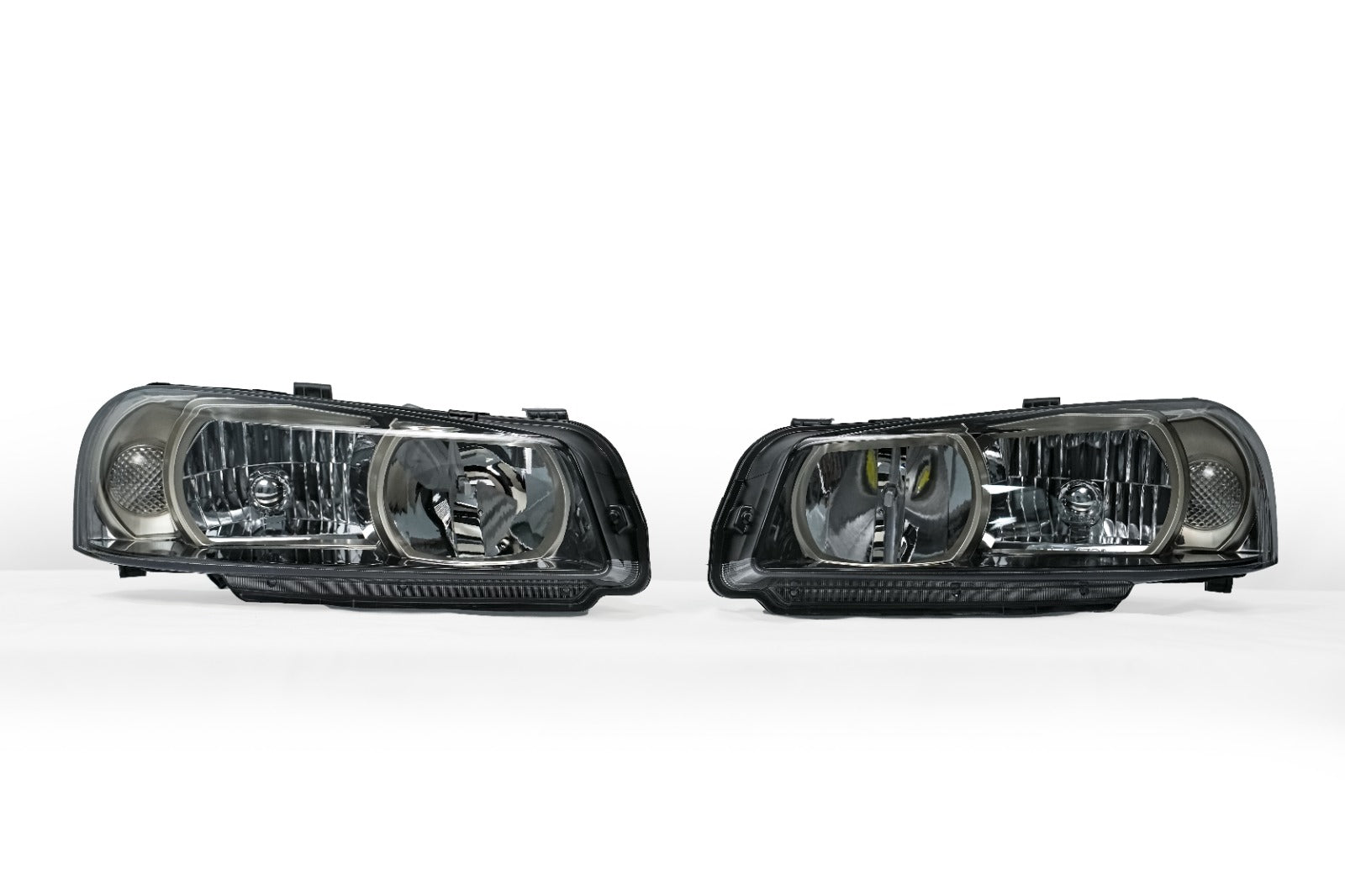SPDZ1 R34 GTR Style OEM Replacement Headlights (Pair)