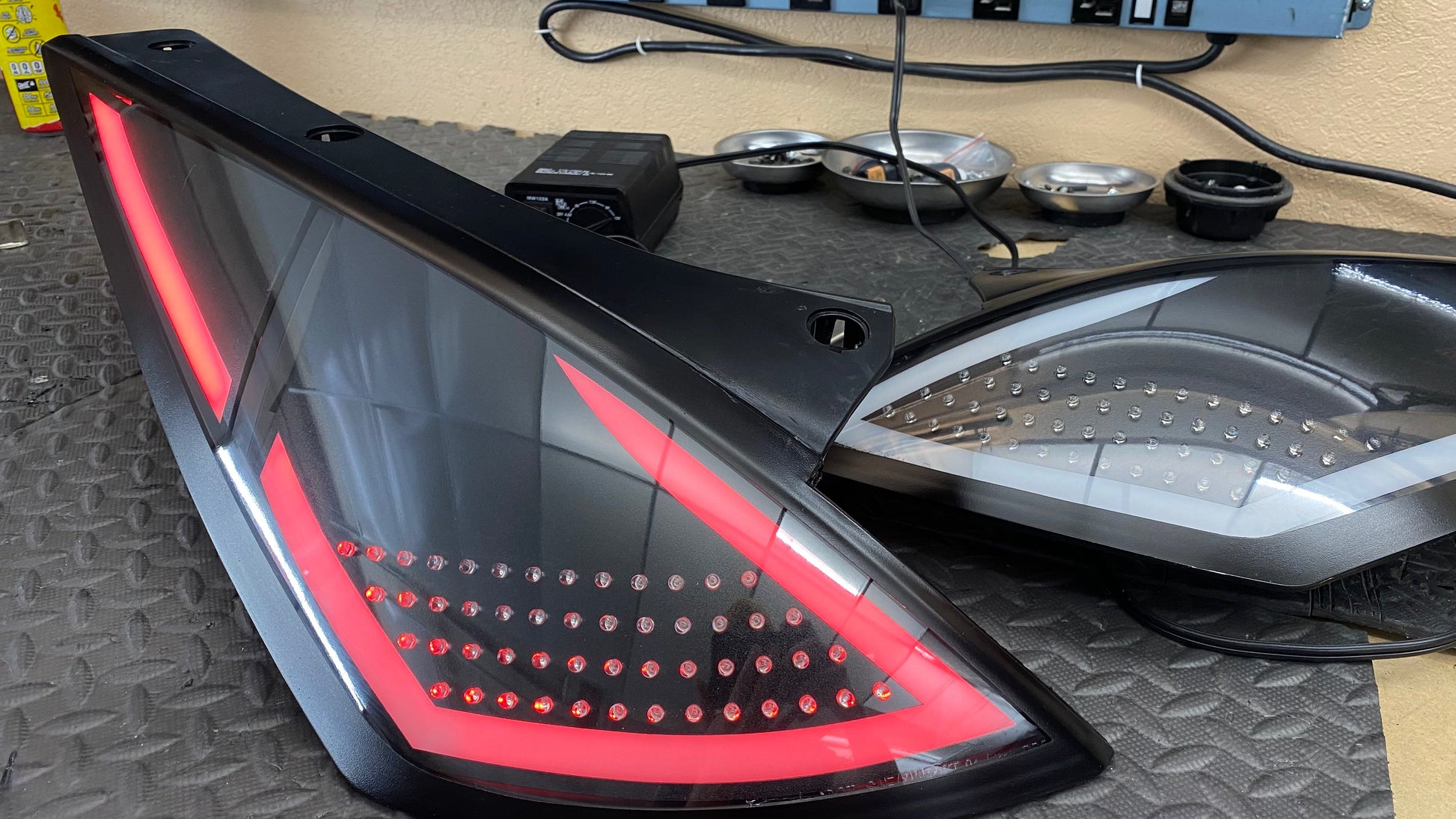 NTXGlow Hook Tail Lights (Nissan 350Z)