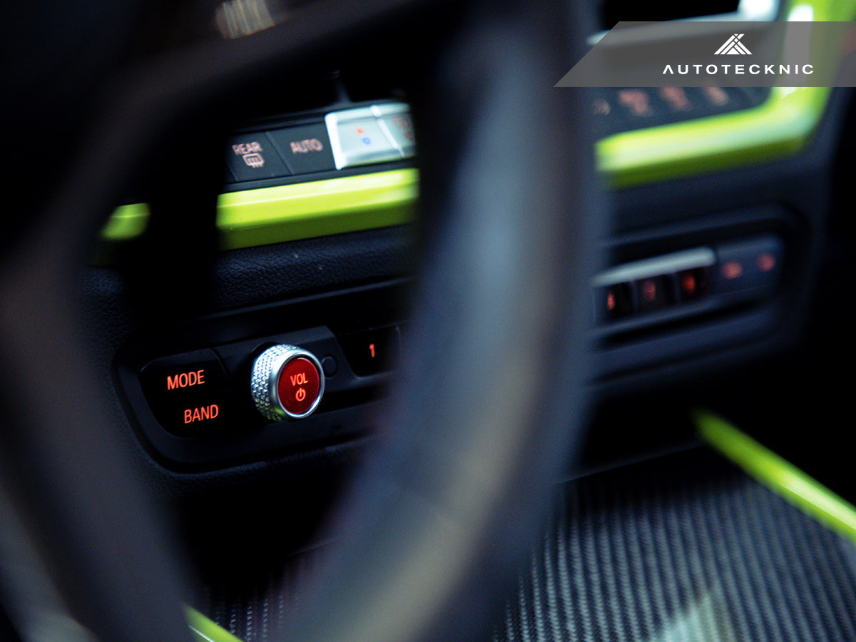 AutoTecknic Bright Red Audio Volume Button - G22/ G23/ G26 4-Series