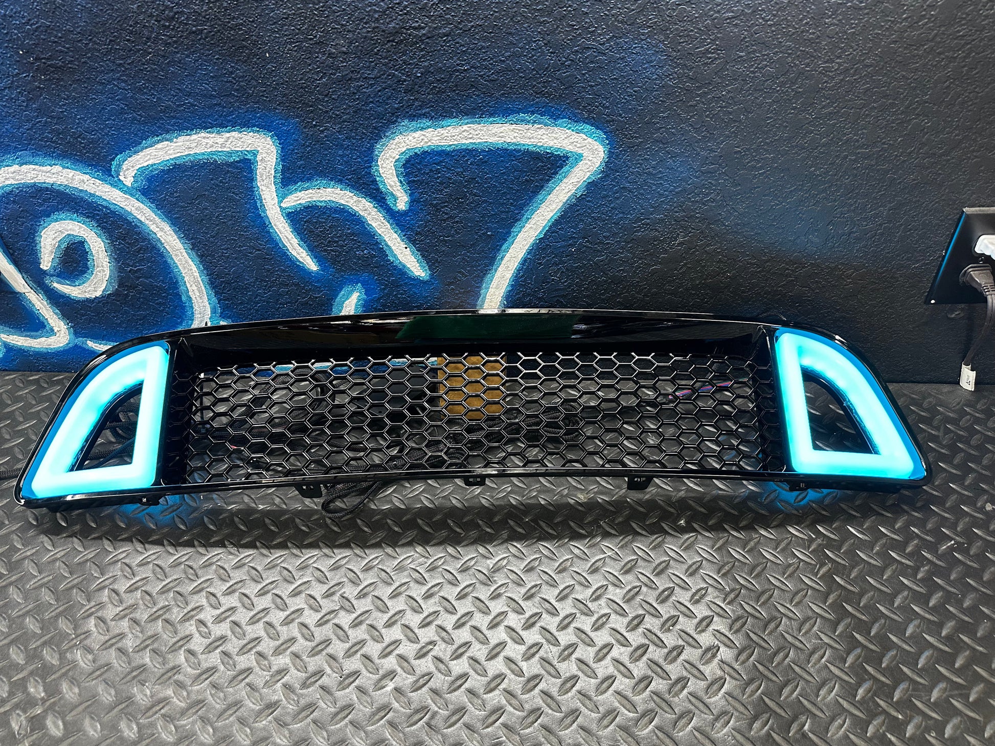 NTXGlow RTR Style RGB Grille (2013-2014 Ford Mustang)