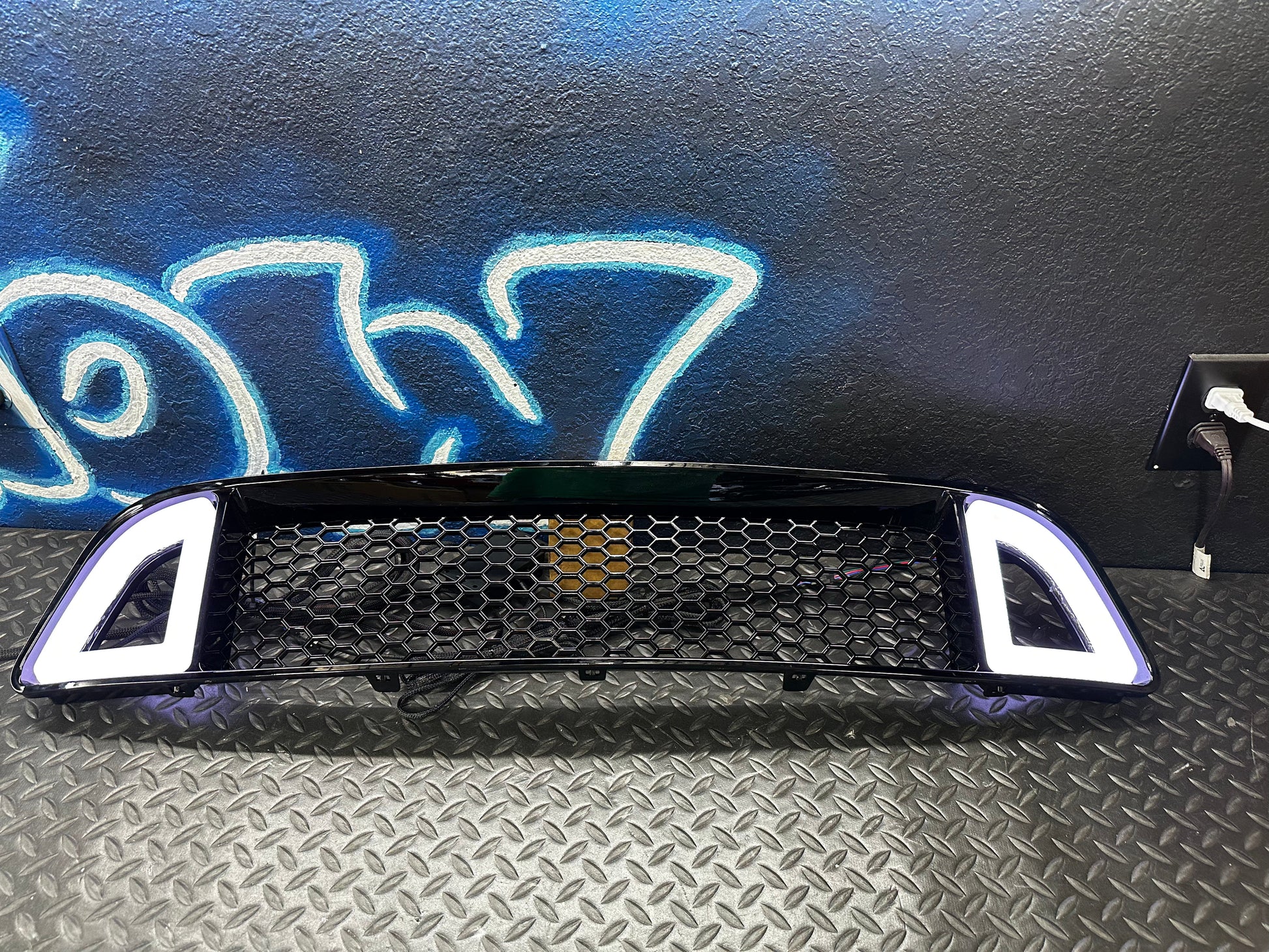 NTXGlow RTR Style RGB Grille (2013-2014 Ford Mustang)