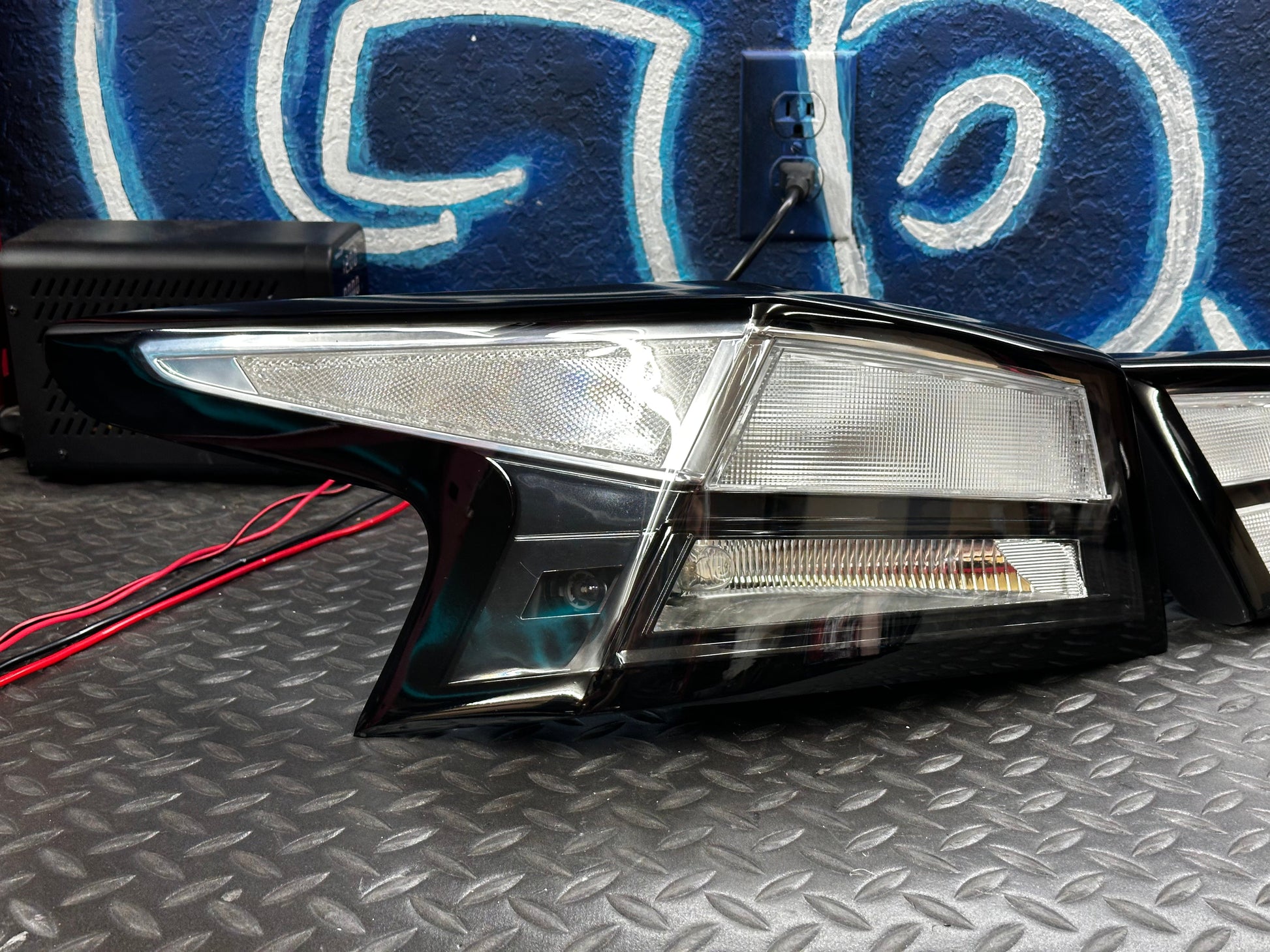 NTXGLOW clear tail lights (19 - 24 Nissan Altima)