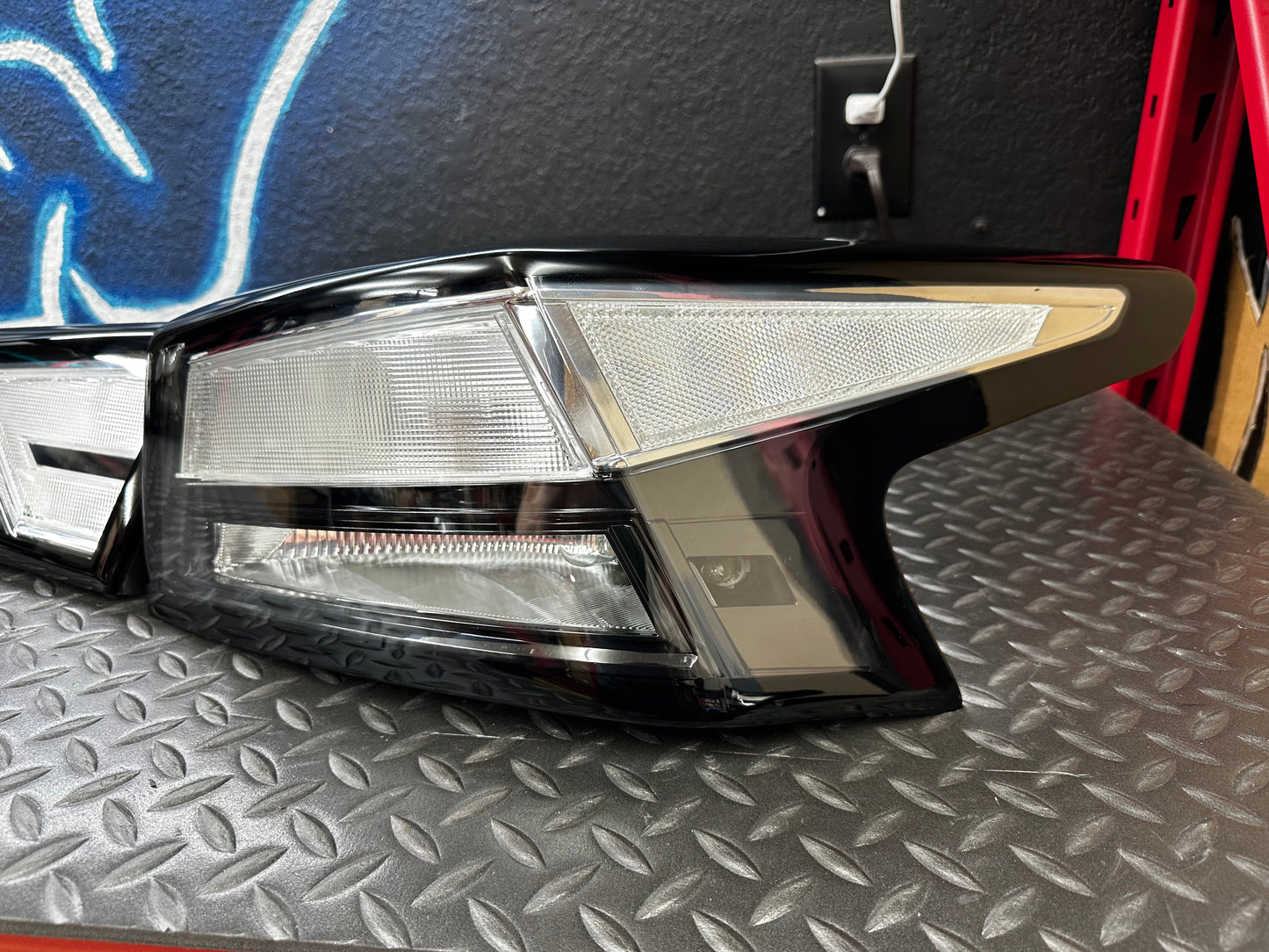 NTXGLOW clear tail lights (19 - 24 Nissan Altima)