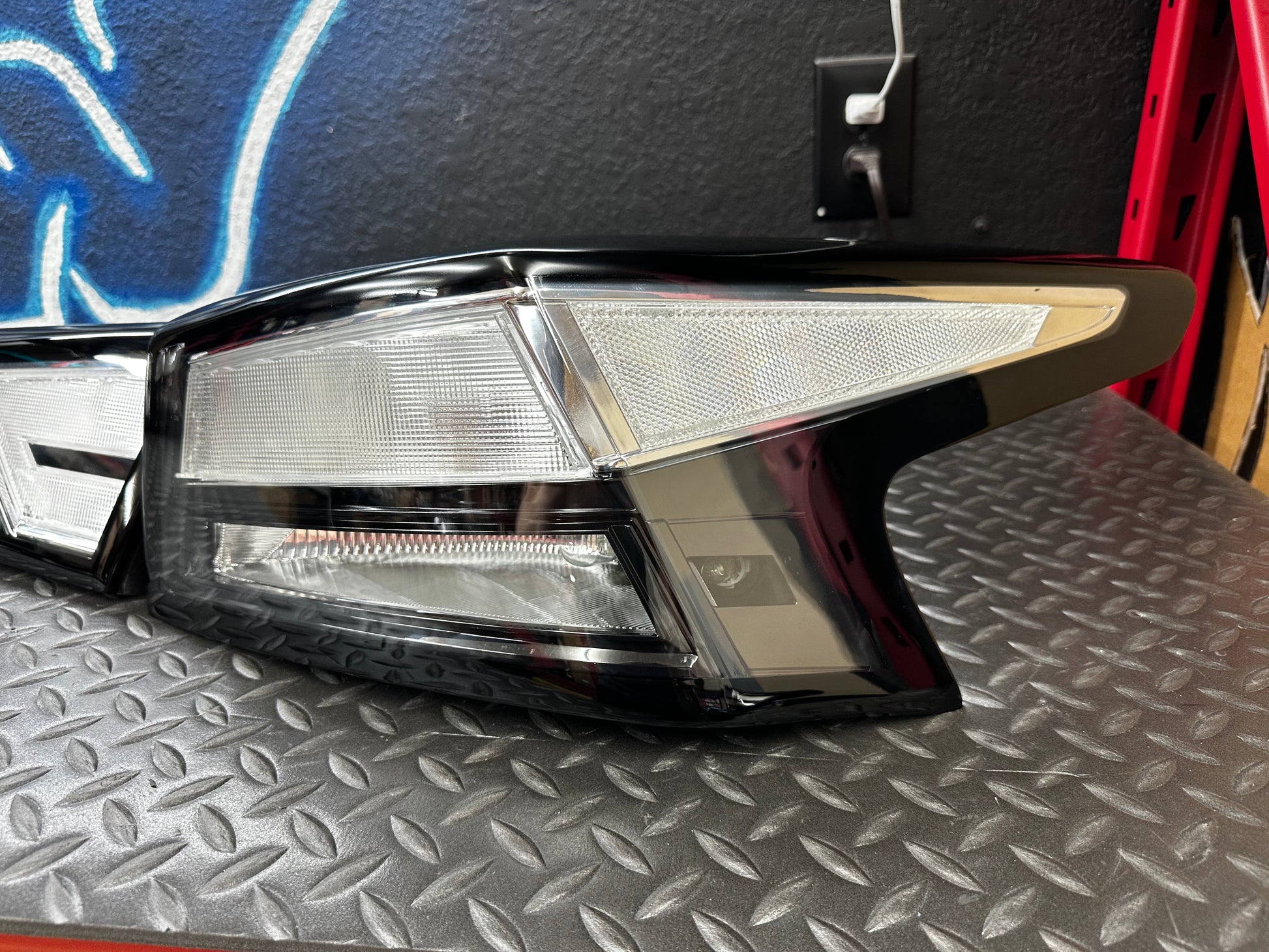 NTXGLOW clear tail lights (19 - 24 Nissan Altima)