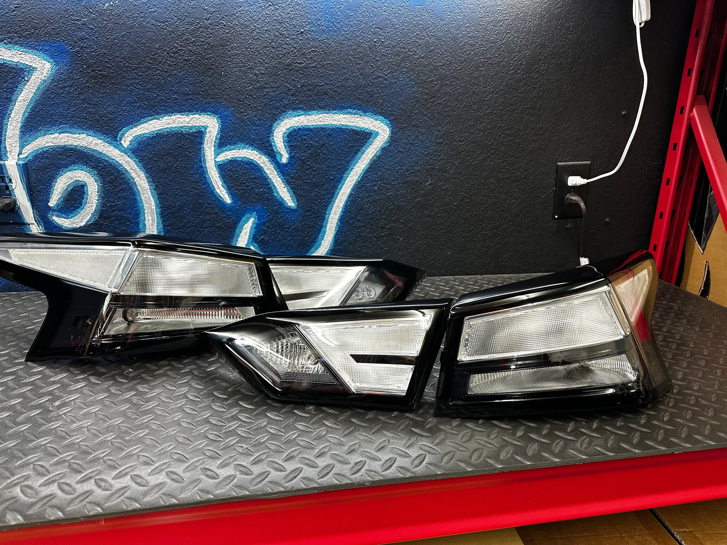 NTXGLOW clear tail lights (19 - 24 Nissan Altima)