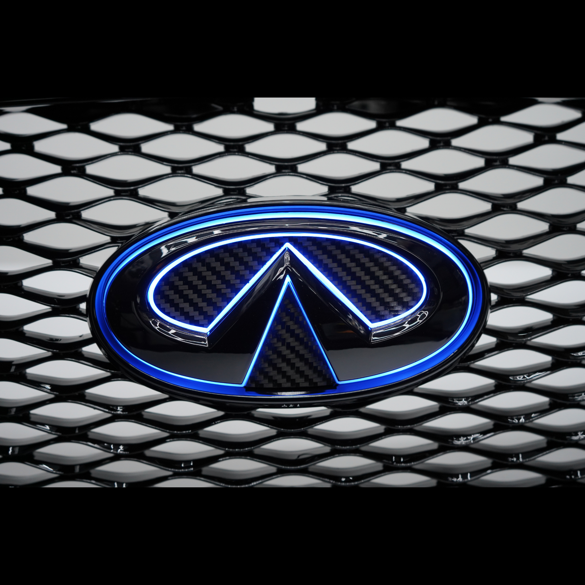 Infiniti Q50 RGB LED emblem (2014-2021)