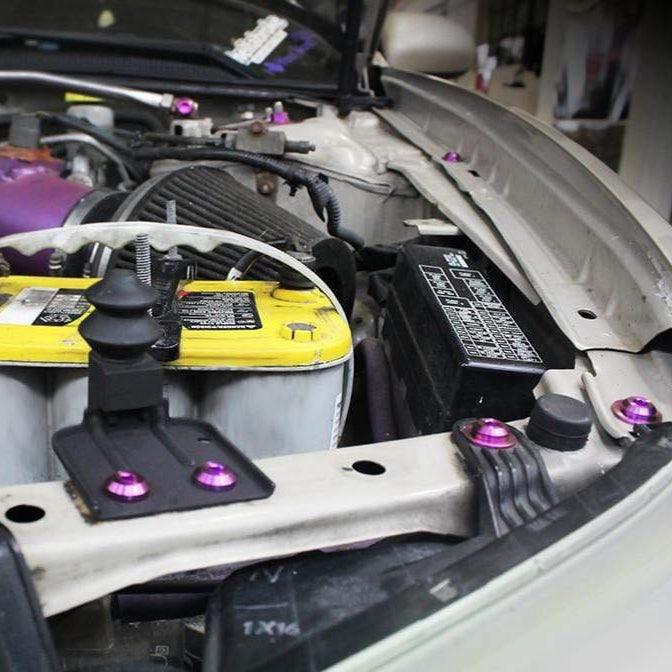 Infiniti I30 (2000-2001) Titanium Engine Bay Kit