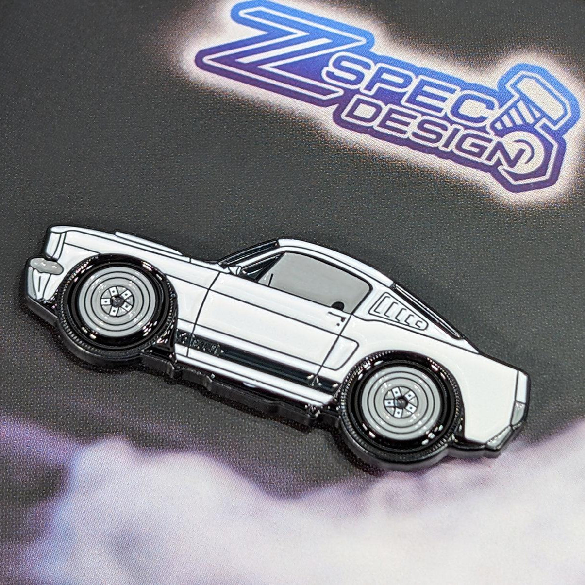 ZSPEC Collector Lapel / Hat Pin - GT350 Mustang Wimbledon White