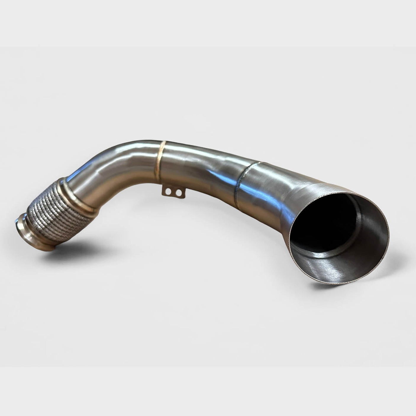 Premium BMW F90 M5 Downpipe & F91, F92, F93 BMW M8 Downpipe