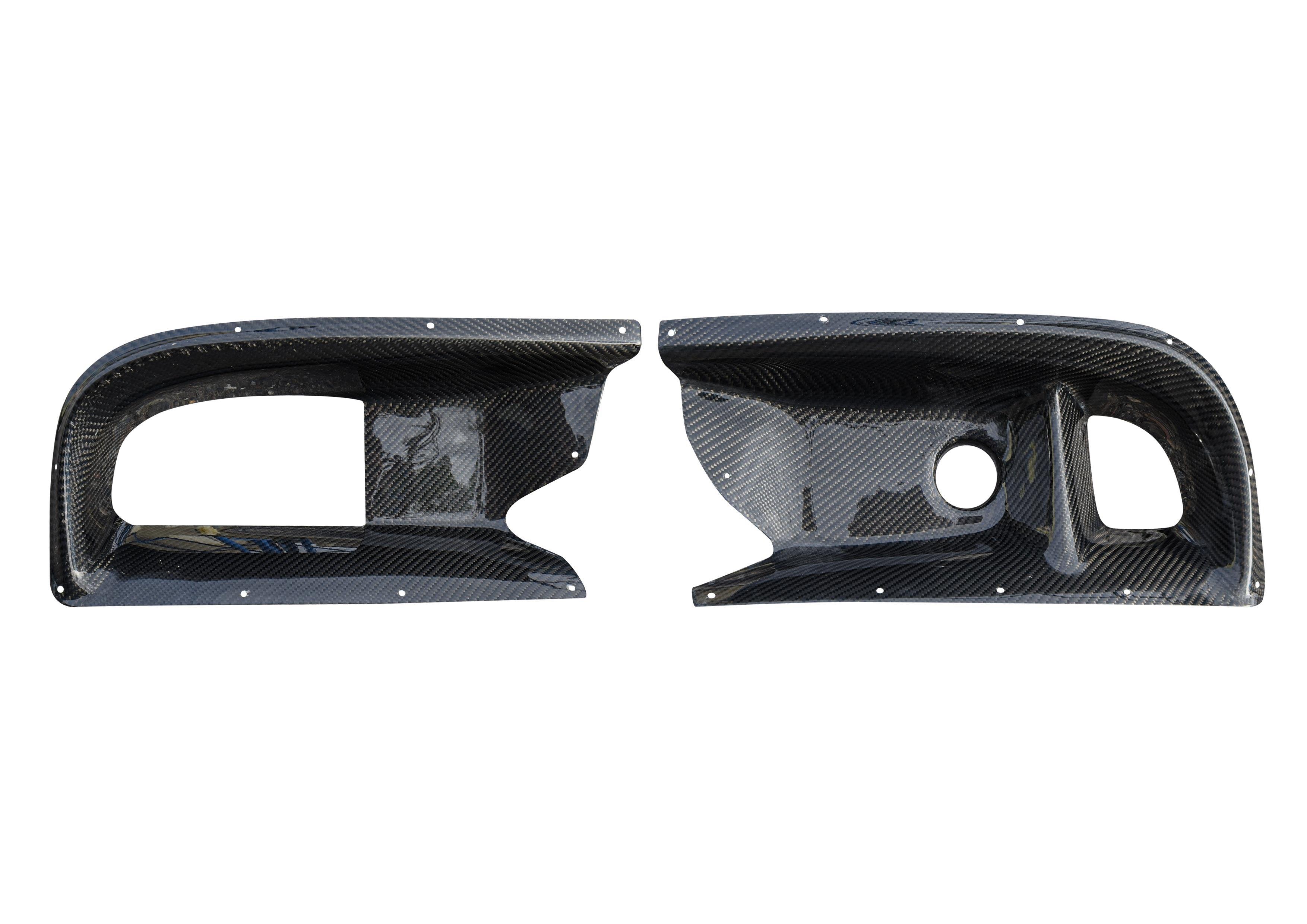 Evo 9 CF bumper ducts