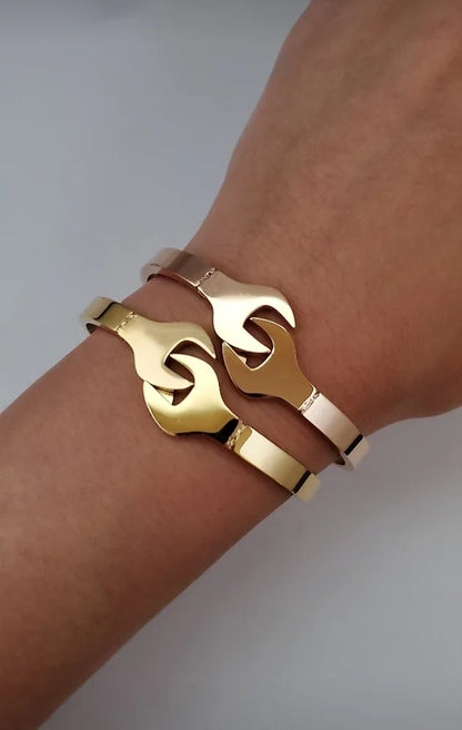 Wrench Bracelet - Snap Close