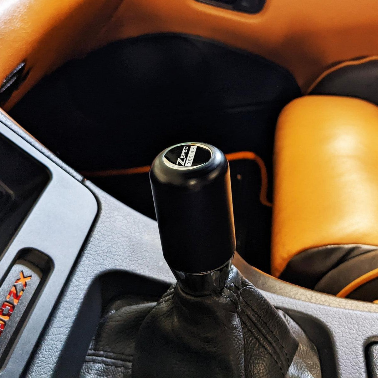 ZSPEC Shift Knob, M8-1.25, Delrin & Stainless, 6-Speed Shift Pattern Coin