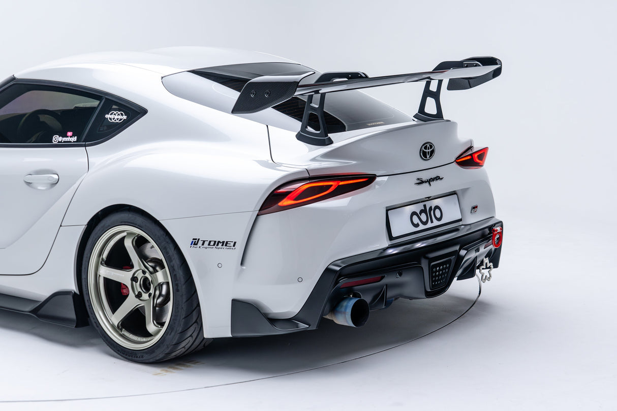 Toyota GR Supra AT-R2 V2 Upright