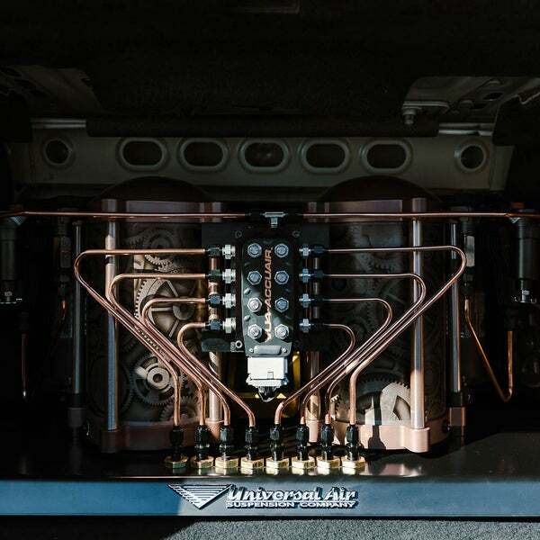 AccuAir VU4 4-Corner Manifold (NPT)