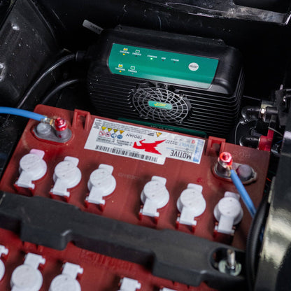 PowerPlus 36V 18 AMP Single Output On-Board Battery Charger and Maintainer