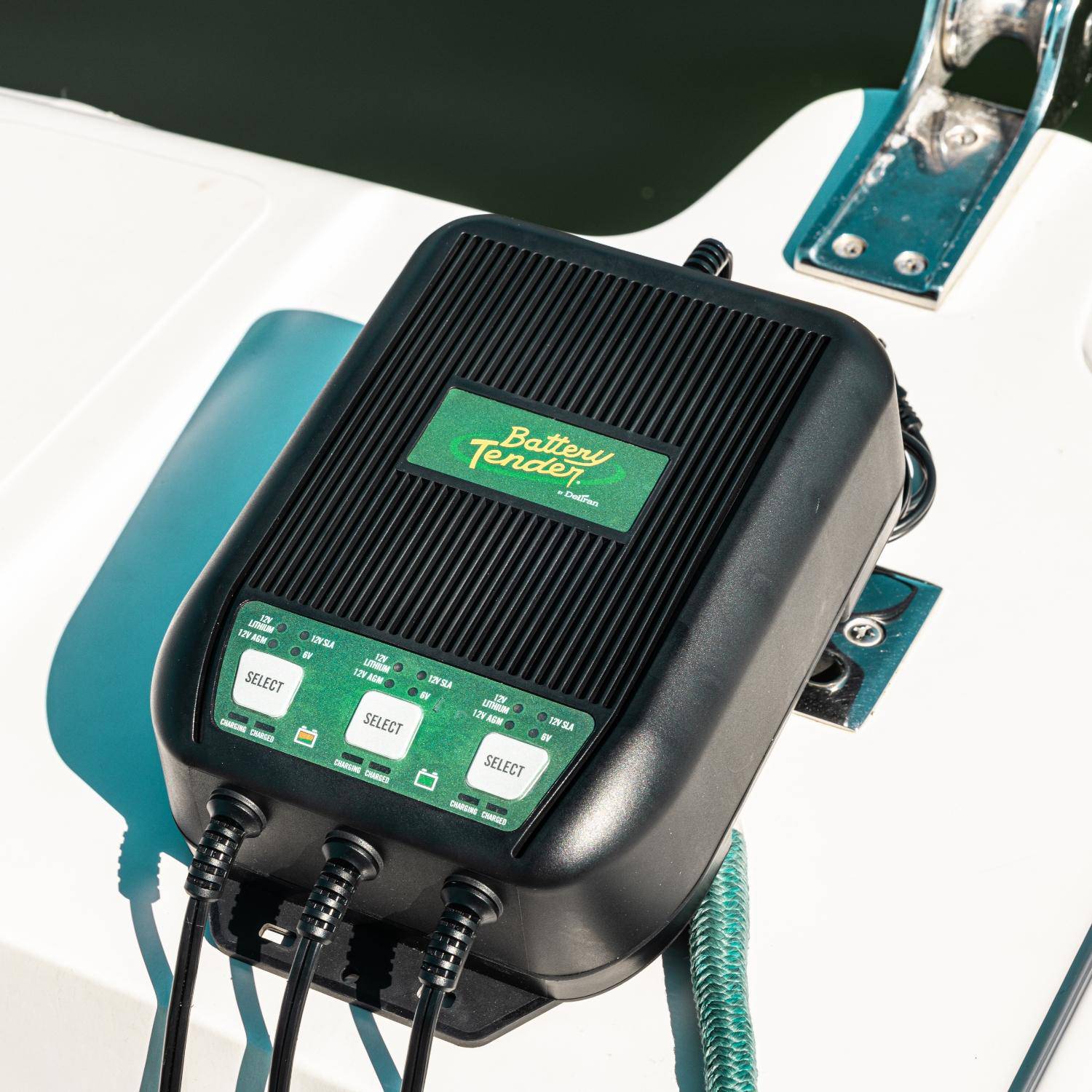 3-Bank Selectable 12V or 6V, 9 AMP Battery Charger