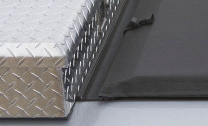 Access Toolbox 97-03 Ford F-150 98-99 New Body F-250 Lt. Duty 6ft 6in Bed Roll-Up Cover 61229