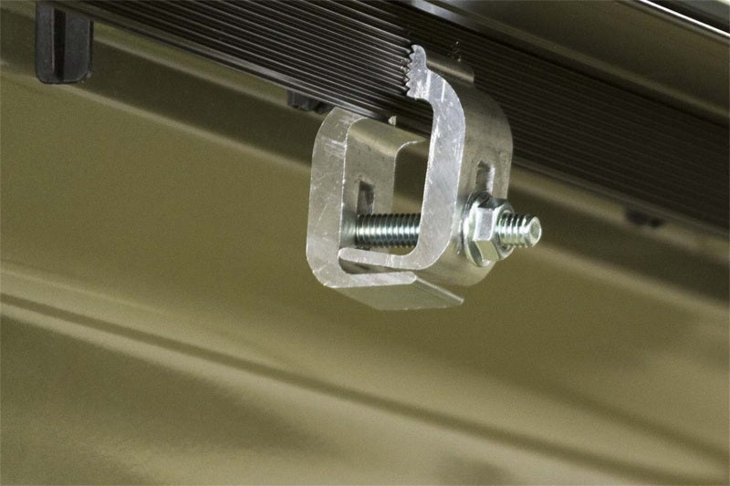 Access Toolbox 97-03 Ford F-150 98-99 New Body F-250 Lt. Duty 6ft 6in Bed Roll-Up Cover 61229