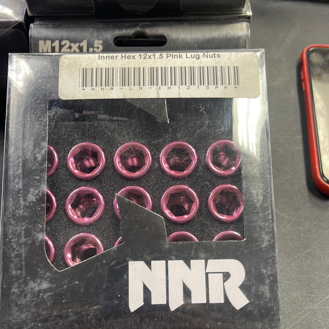 NNR inner Hex 12x1.5 pink lug nuts