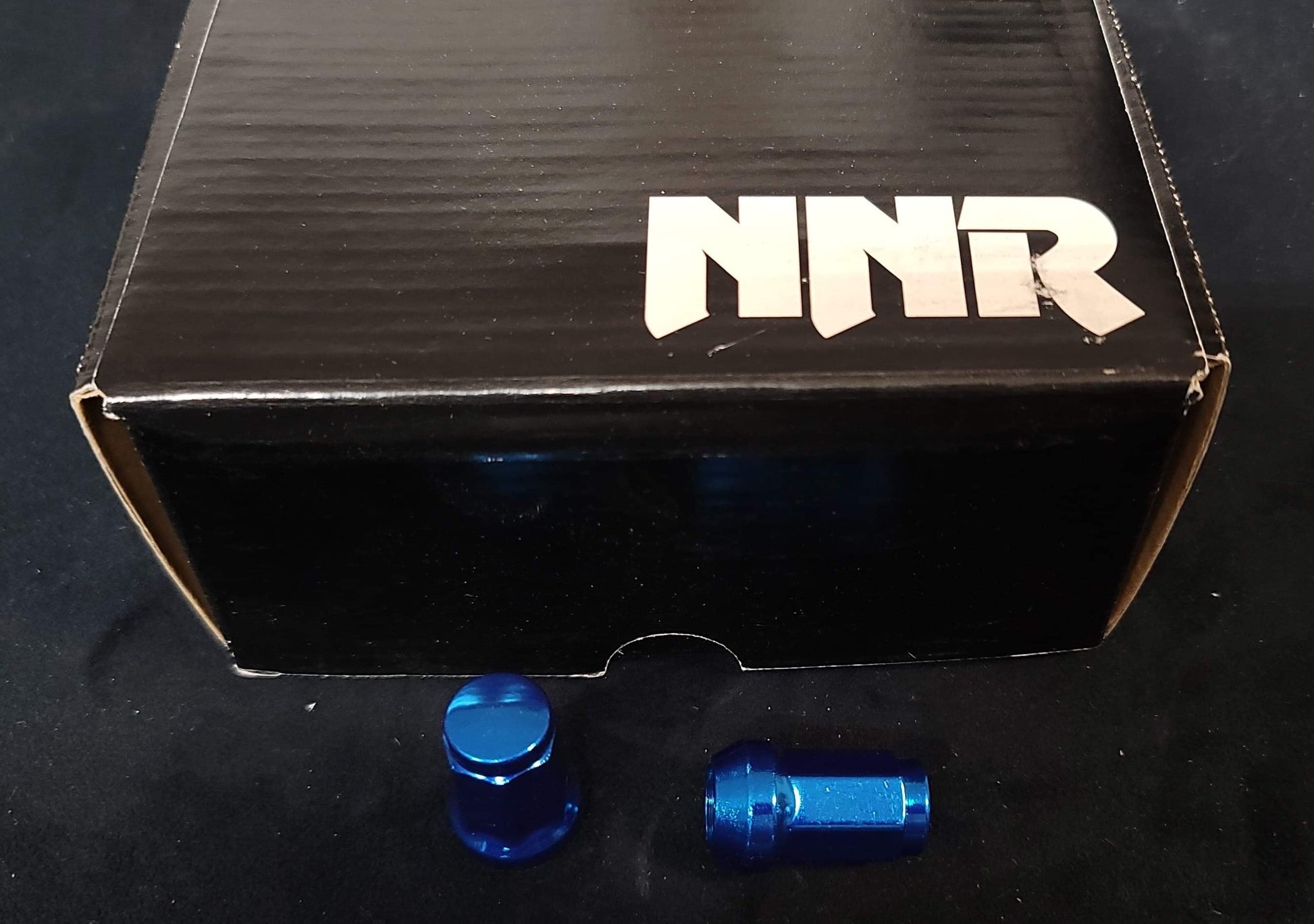 NNR Type M Steel Wheel Lug Nuts & Locks Close Ended 41mm 20pcs