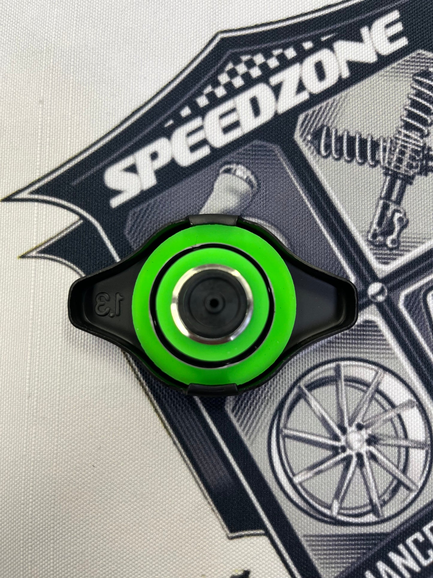 Super Road Racing High-Pressure Radiator Cap - Type B