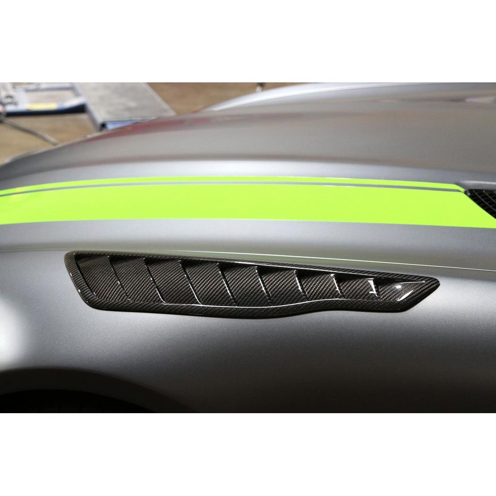 Carbon Fiber Mercedes Benz AMG GTR Pro Fender Vents 2020