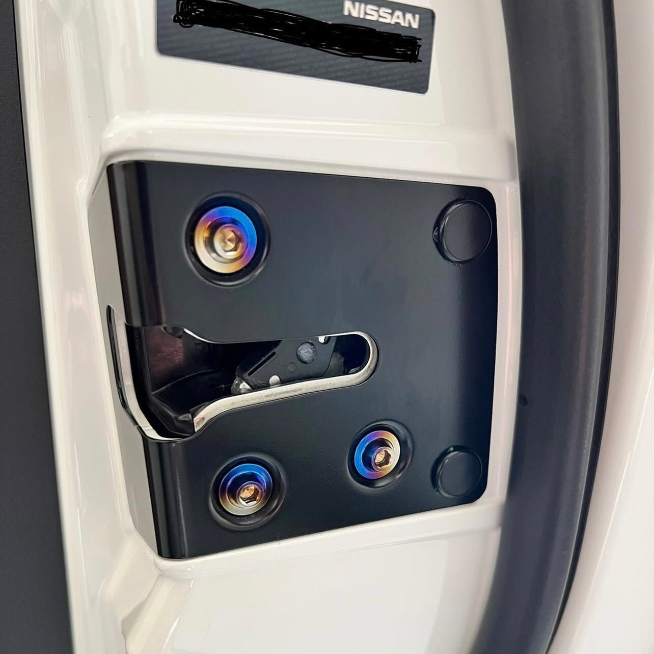 JDC Titanium Door Latch Hardware Kit (R35 GT-R)