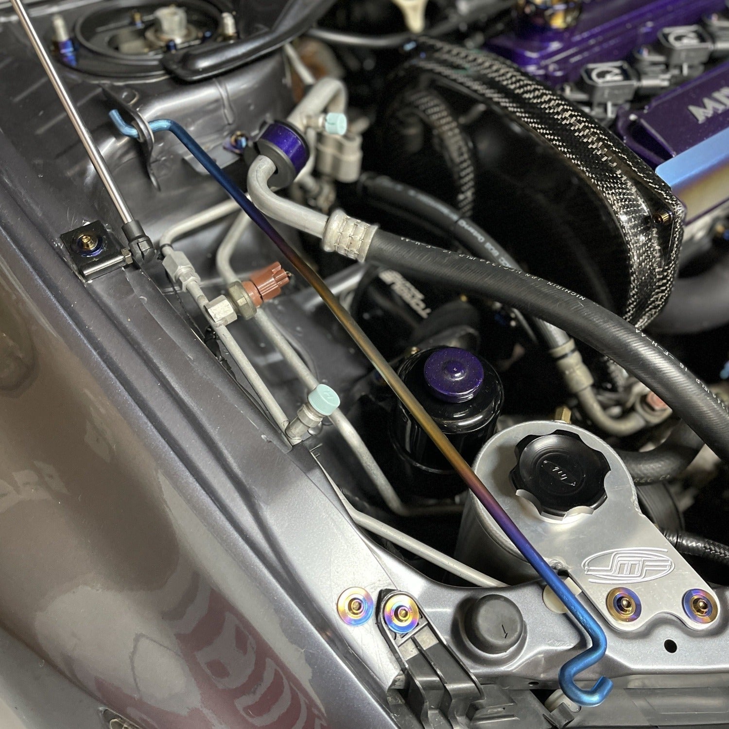 JDC Titanium Hood Prop Rod (Evo 7/8/9)