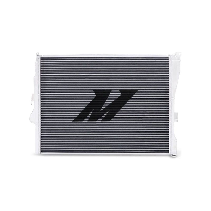 Mishimoto 99-06 BMW 323i/323i/328i/330i Performance Aluminum Radiator