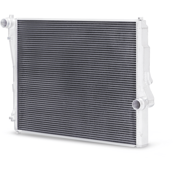 Mishimoto 99-06 BMW 323i/323i/328i/330i Performance Aluminum Radiator