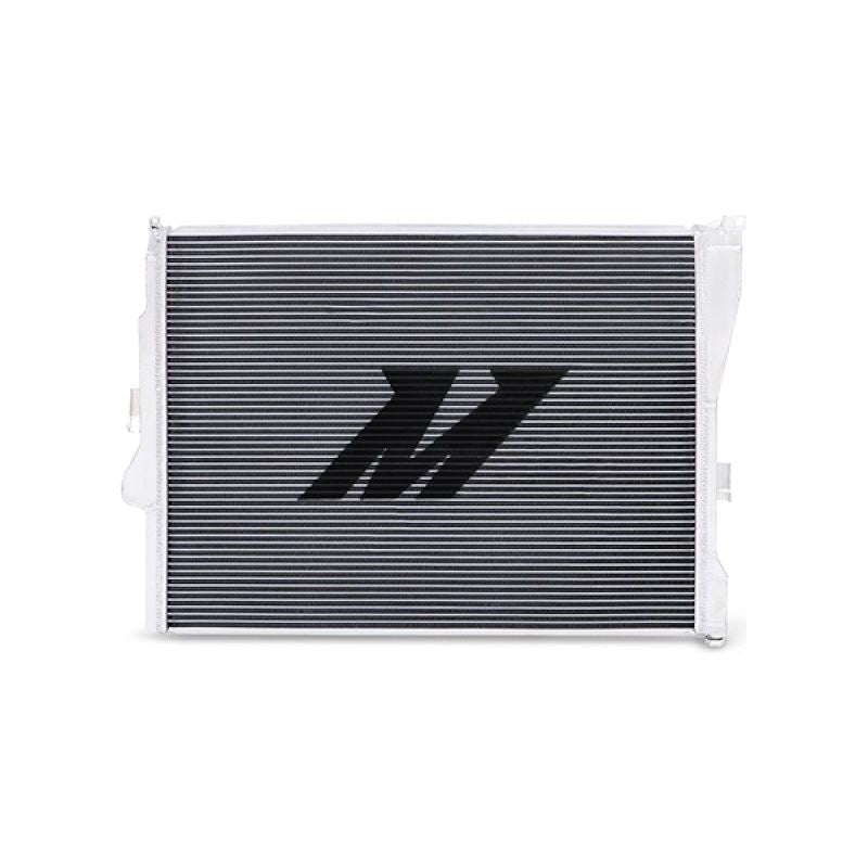 Mishimoto 99-06 BMW 323i/323i/328i/330i Performance Aluminum Radiator