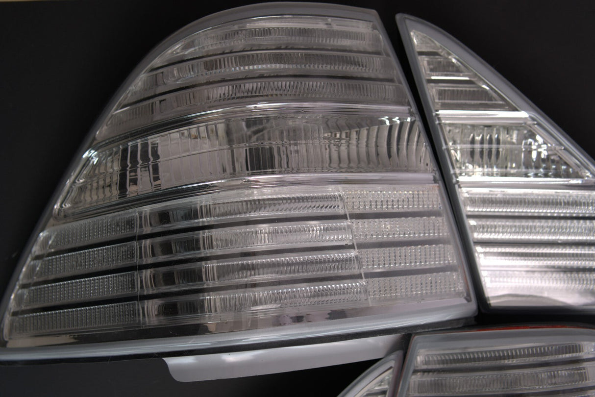 2004 - 2006 LEXUS LS430 UCF31 ALL CLEAR TAILLIGHTS