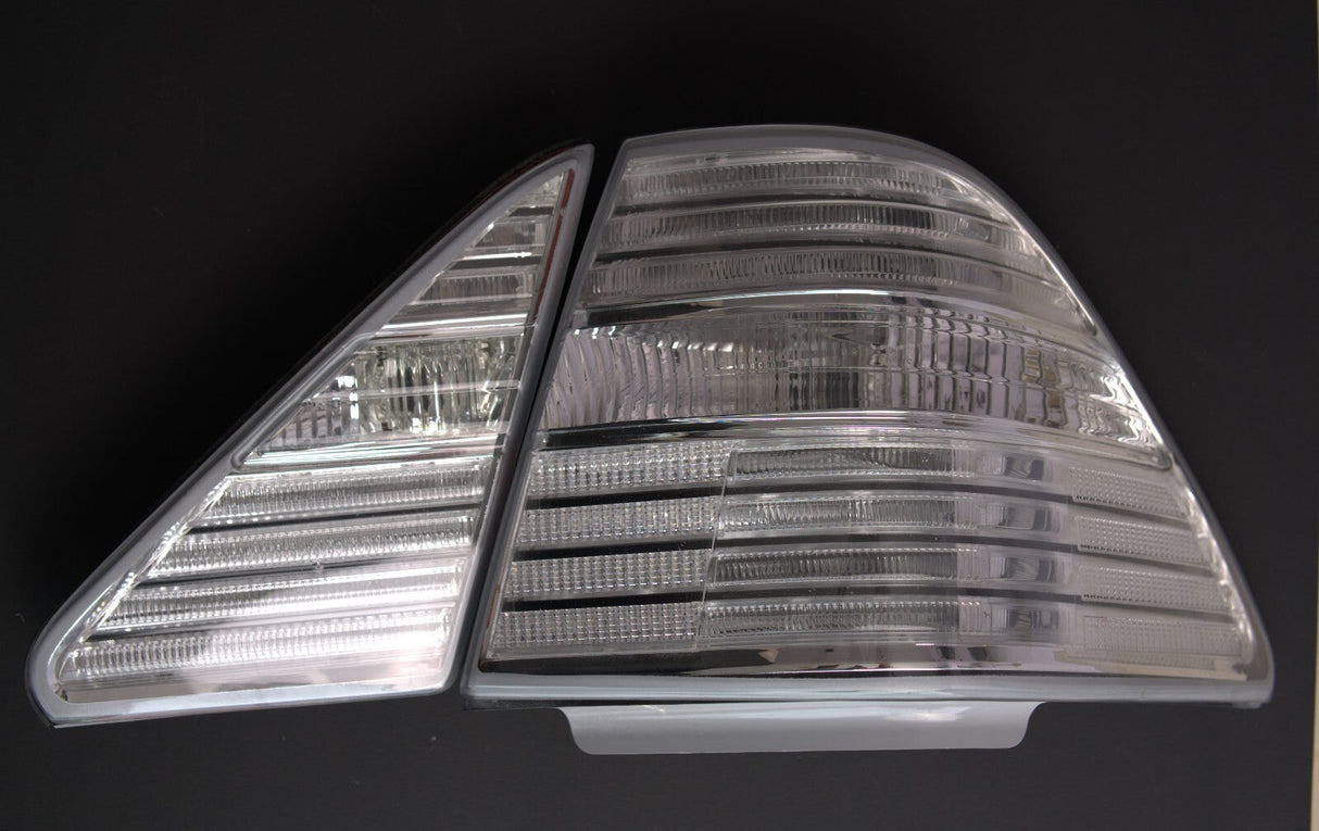 2004 - 2006 LEXUS LS430 UCF31 ALL CLEAR TAILLIGHTS